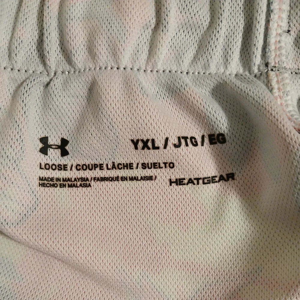 Youth Under Armour Floral Shorts - Picture 4 of 5